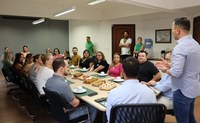 Câmara de Vereadores promove primeira edição do "Café com Diretor"