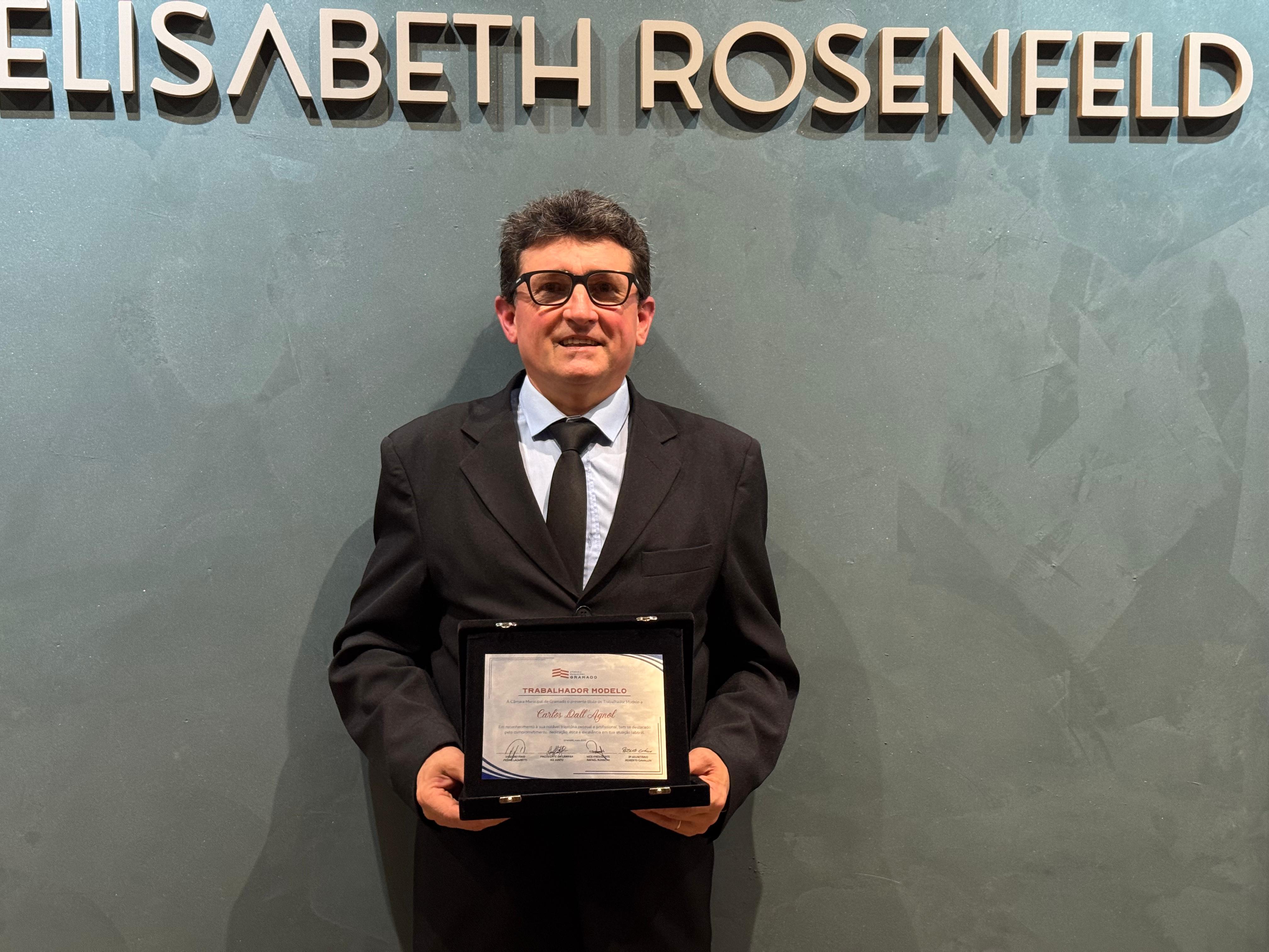 Com 40 anos de trajetória, Carlos Dall’Agnol é reconhecido como Trabalhador Modelo
