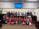 DTG da Escola Ari Dalanholi, de Canela, se apresenta na Câmara Municipal de Gramado