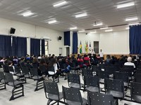 Projeto Vereador Jovem é divulgado nas escolas de Gramado