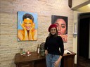 Retratos que contam histórias: exposição “Mulheres Exemplares” chega à Câmara de Gramado