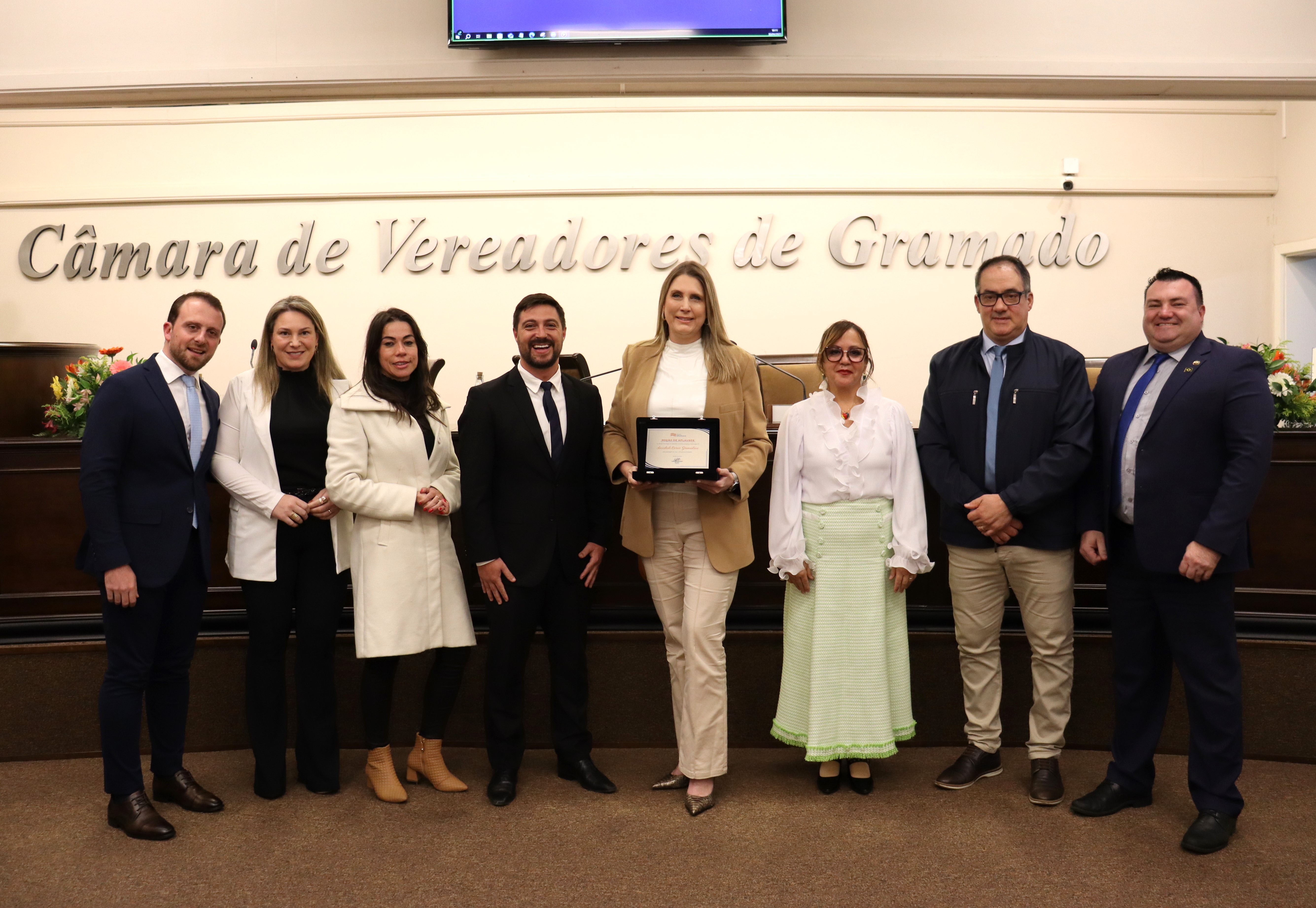 Sociedade Recreio Gramadense recebe homenagem pelos seus 110 anos de história e contribuição para a cultura local