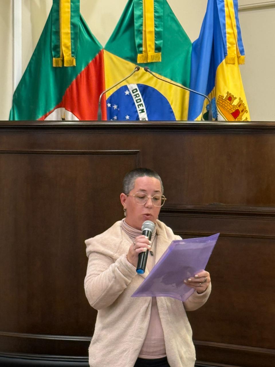 Tribuna do Povo destaca conscientização sobre doenças raras e a importância do acesso contínuo ao tratamento em Gramado