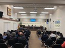 Vereadores Jovens apresentam projetos e pedidos durante terceira sessão no Plenário da Câmara de Gramado Vereadores Jovens apresentam projetos e pedidos durante terceira sessão no Plenário da Câmara de Gramado