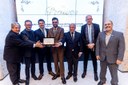 Vice-presidente do Legislativo participa de homenagem à Prawer Chocolates na Assembleia Legislativa