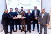 Vice-presidente do Legislativo participa de homenagem à Prawer Chocolates na Assembleia Legislativa