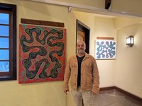 Organismo II: Ricardo Veras transforma a Galeria da Câmara com sua arte viva e provocadora 